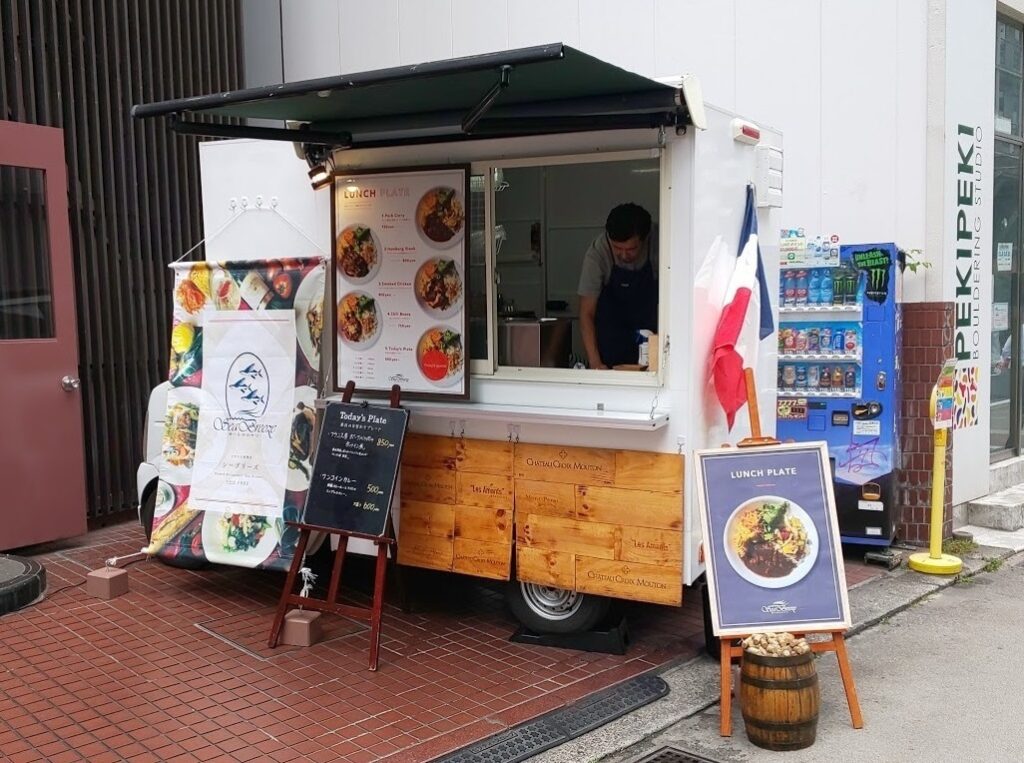 まとめ】軽トラキッチンカーが開業におすすめ！サイズ・高さや中古車 