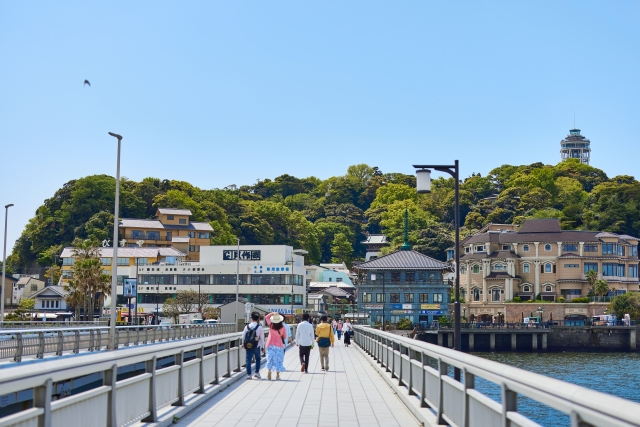 江の島でキッチンカーを呼びたい！来てもらうにはどうすれば良いの？流れや人気メニューを解説