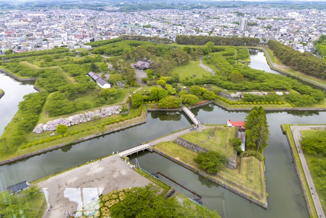 函館市でキッチンカーを製作して開業するにはどうすればいいのか？